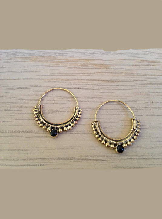 Brass hoop earrings with garnet setting
